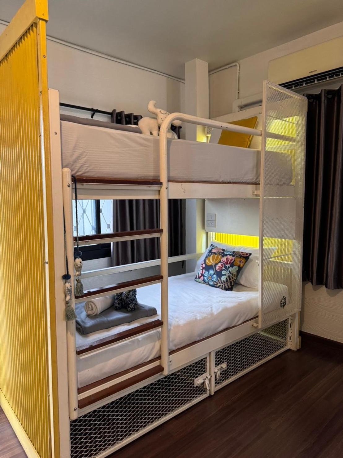 Chiza Hostel Chiangmai Chiang Mai Eksteriør billede