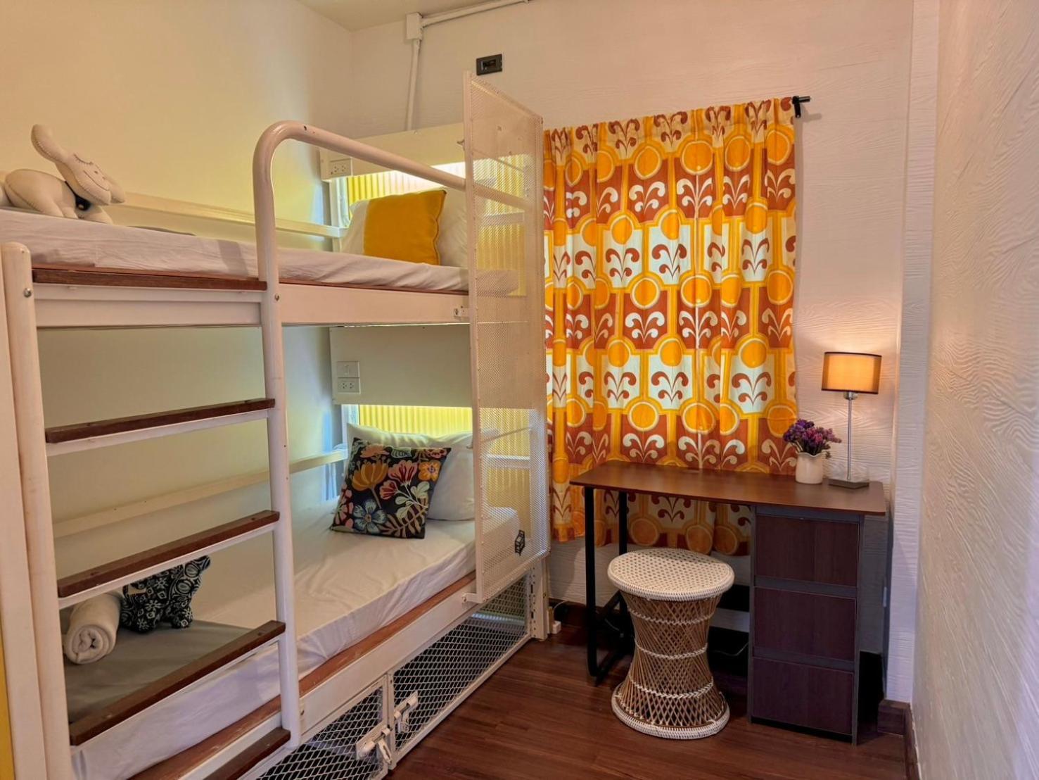 Chiza Hostel Chiangmai Chiang Mai Eksteriør billede